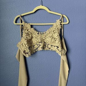 Women's SHEIN Tie Back Beige Lace Cami Crop Top Small Crochet Flower